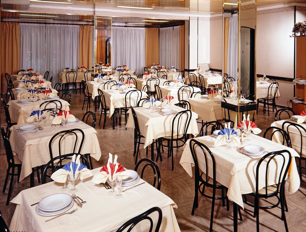 Hotel Sabbia D'Oro Rimini Exterior foto